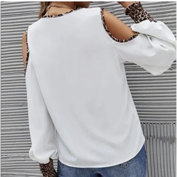 Leopard Print Contrast Cold Shoulder Blouse - Picture 3 of 5